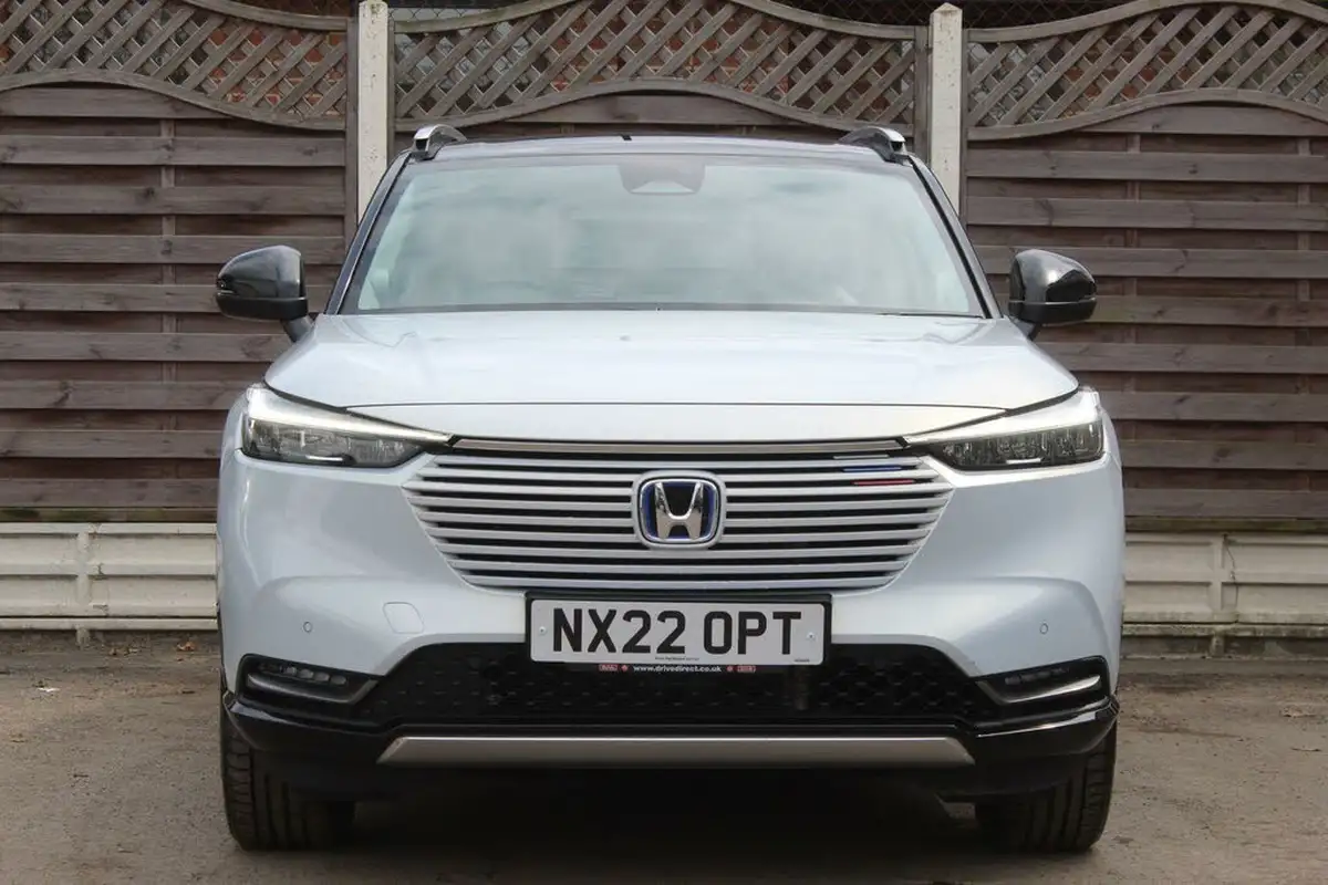 2022-honda-hr-v-15-i-mmd-advance-style-big-3
