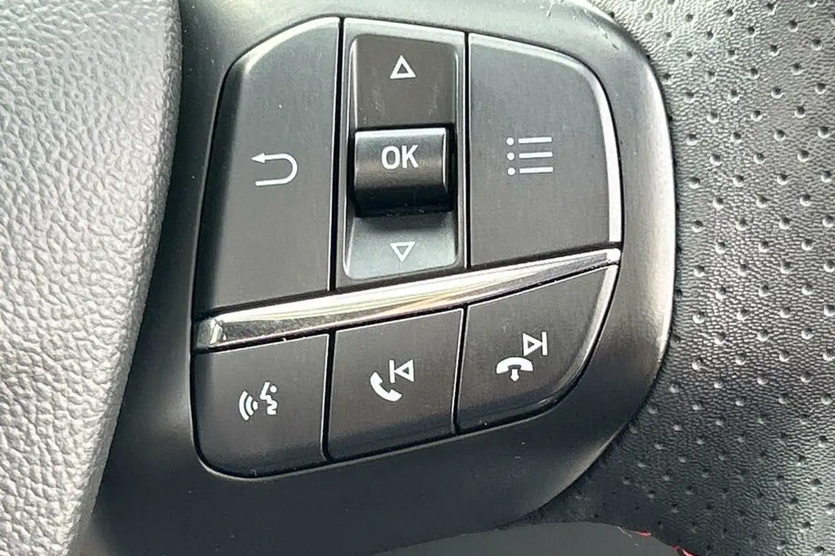 2022-ford-kuga-25t-st-line-x-edition-225ps-phev-big-41