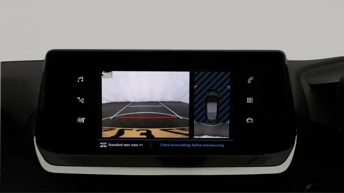 2023-peugeot-208-12-puretech-allure-premium-100ps-eat8-big-24