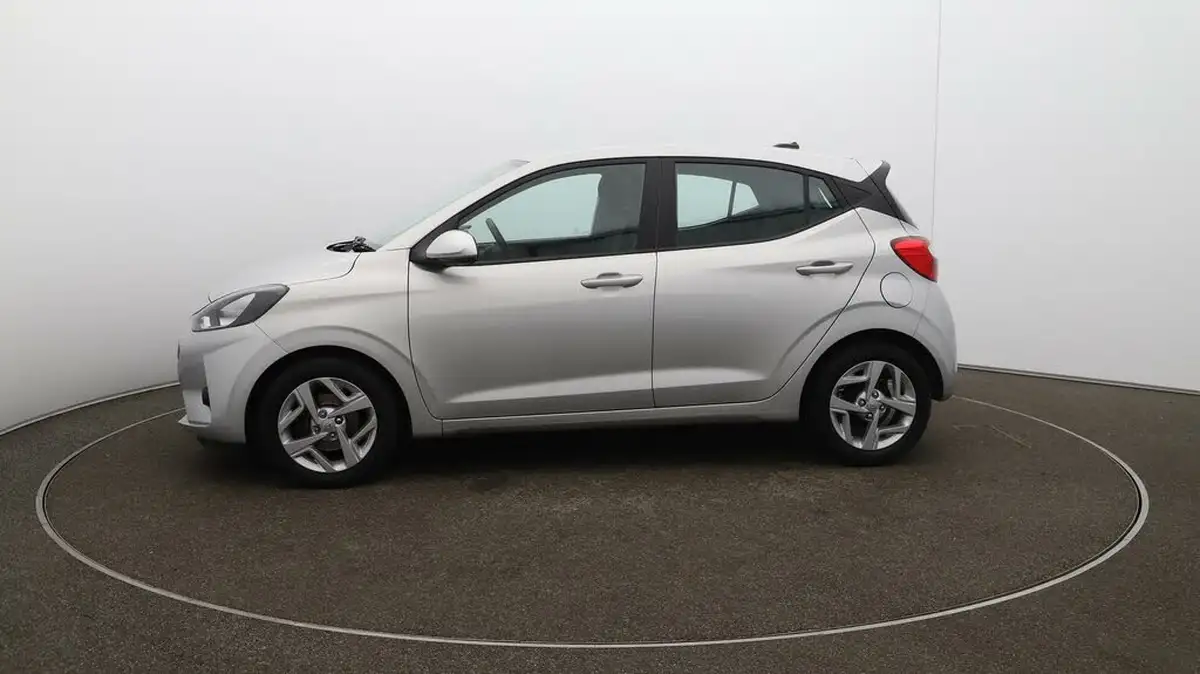 2021-hyundai-i10-10-se-connect-big-58