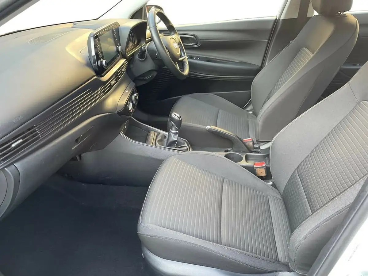 2021-hyundai-i20-10-t-gdi-se-connect-eclutch-imt-big-9