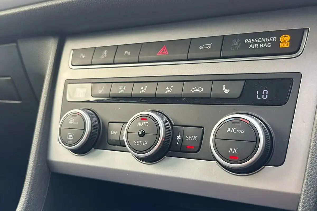 2023-seat-ateca-15-ecotsi-fr-black-edition-dsg-big-16