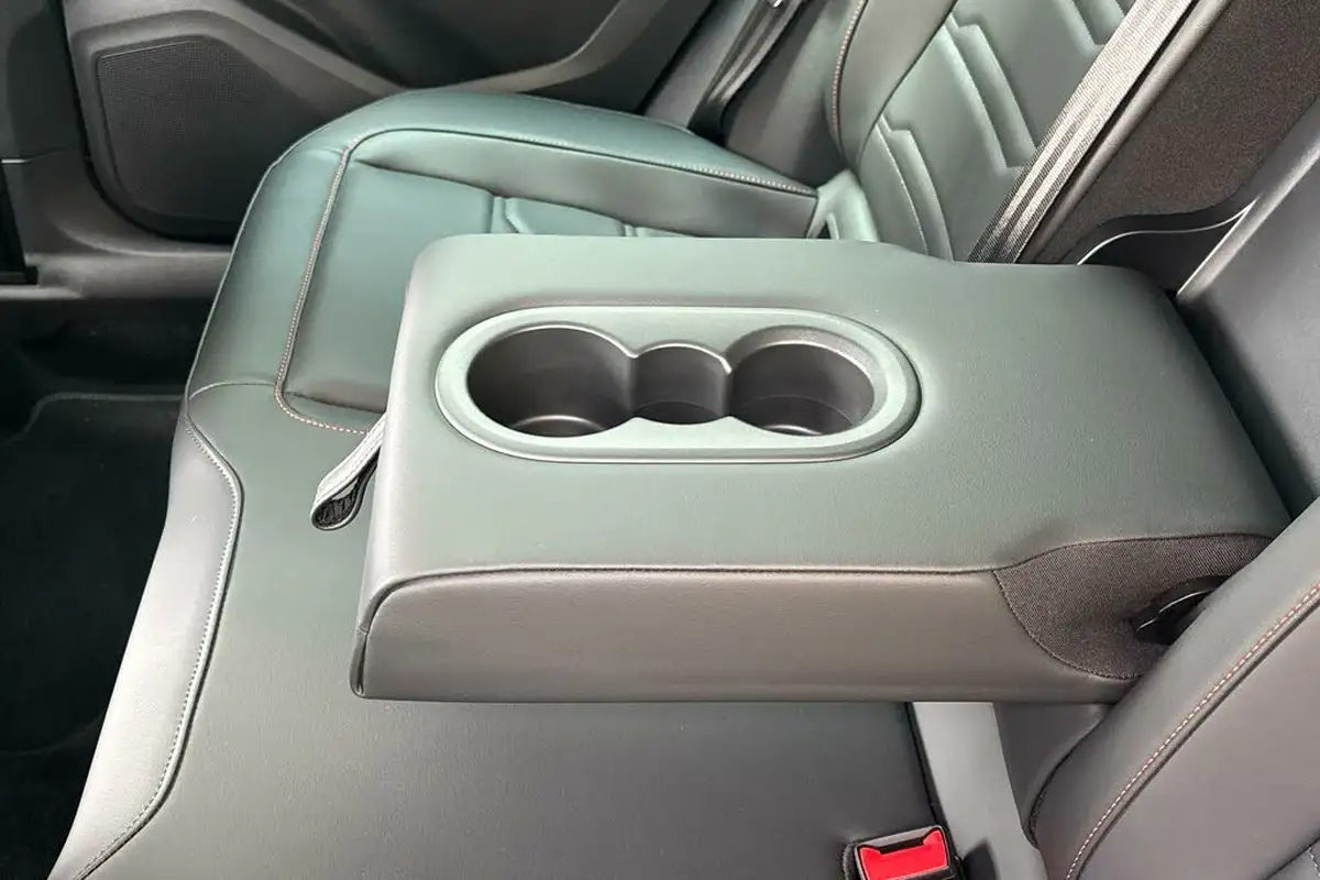 2023-seat-ateca-15-ecotsi-fr-black-edition-dsg-big-12