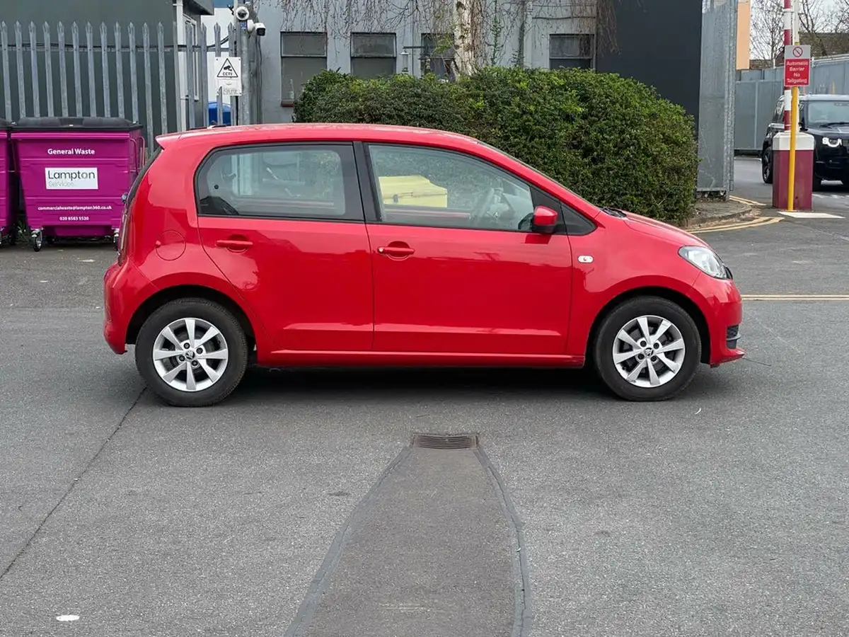 2018-skoda-citigo-10-se-5d-big-9