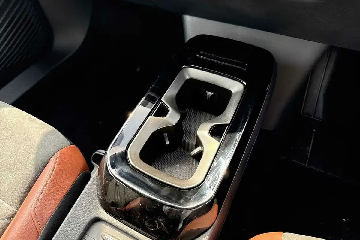 2022-volkswagen-id4-e-life-148ps-52kwh-pure-performance-big-16