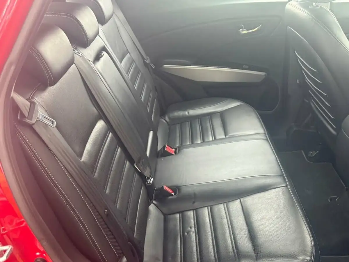 2016-kgm-ssangyong-tivoli-16-ex-big-38
