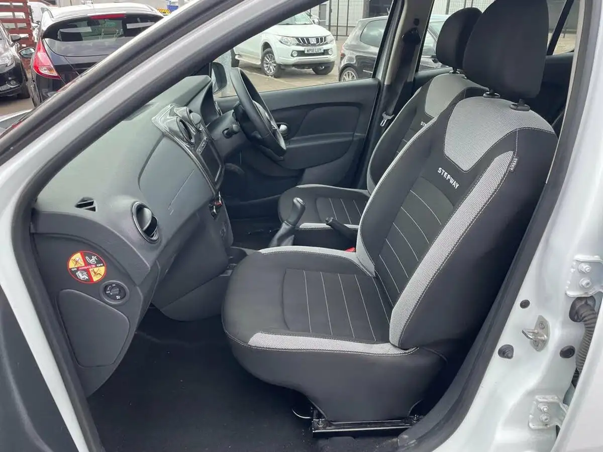 2019-dacia-sandero-stepway-09-tce-comfort-big-12