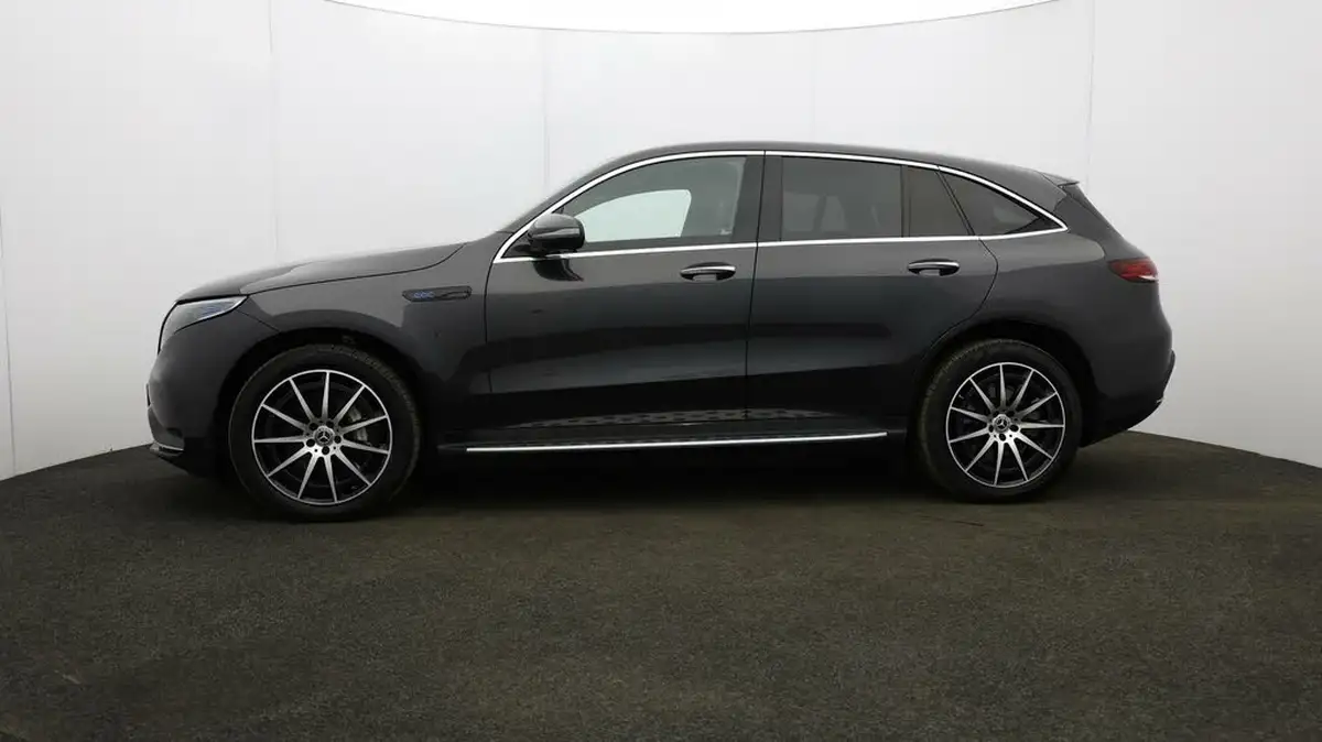 2020-mercedes-benz-eqc-e-eqc-400-amg-line-big-47