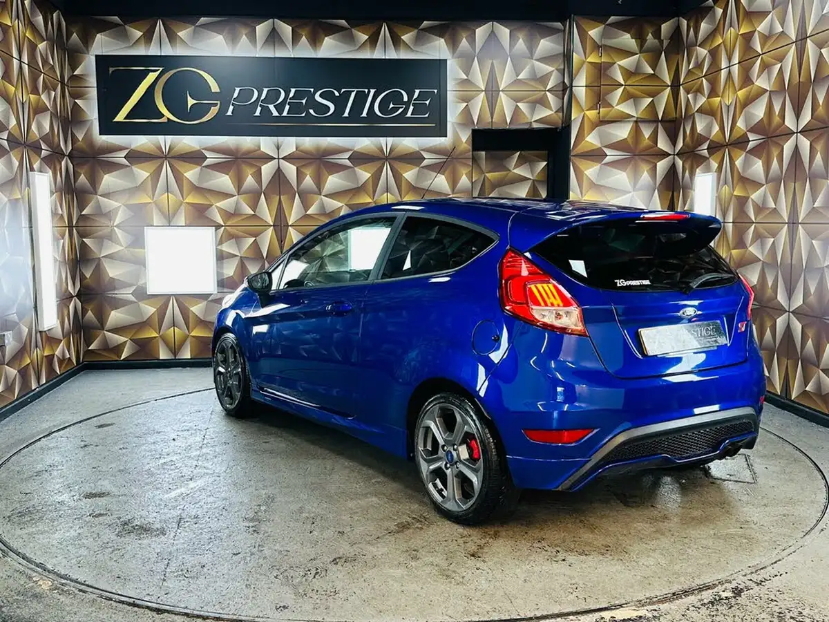 2016-ford-fiesta-16-st-2-3d-big-14