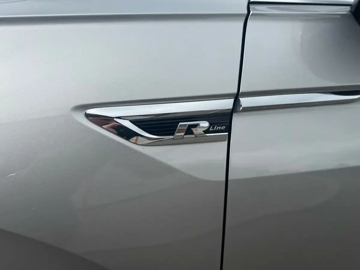 2016-volkswagen-tiguan-big-6