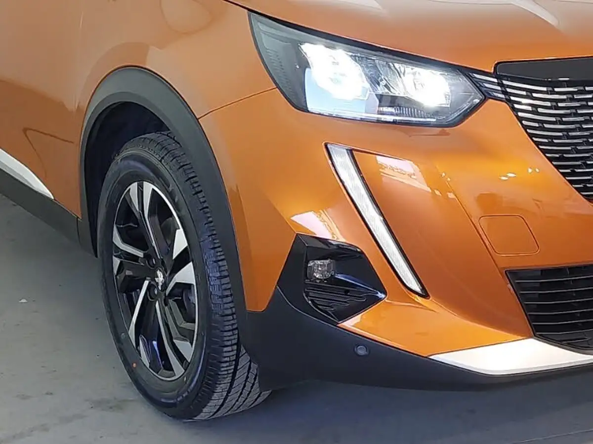 2021-peugeot-2008-suv-12-puretech-allure-premium-130bhp-big-8