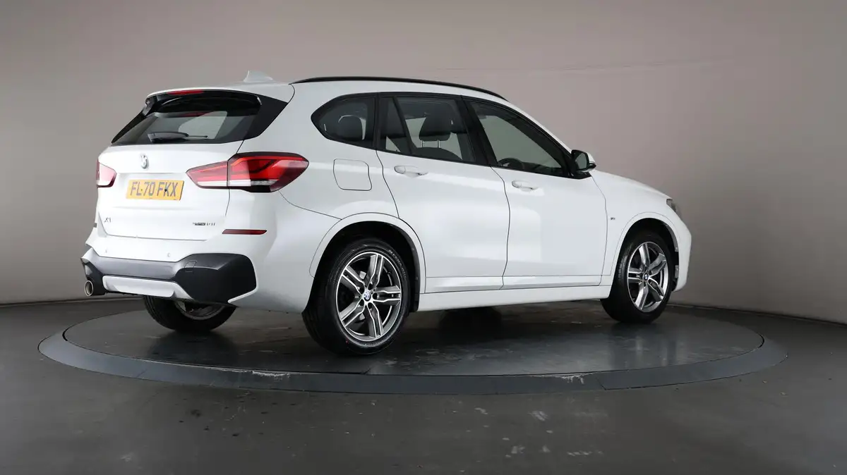 2020-bmw-x1-15-sdrive18i-m-sport-dct-big-60