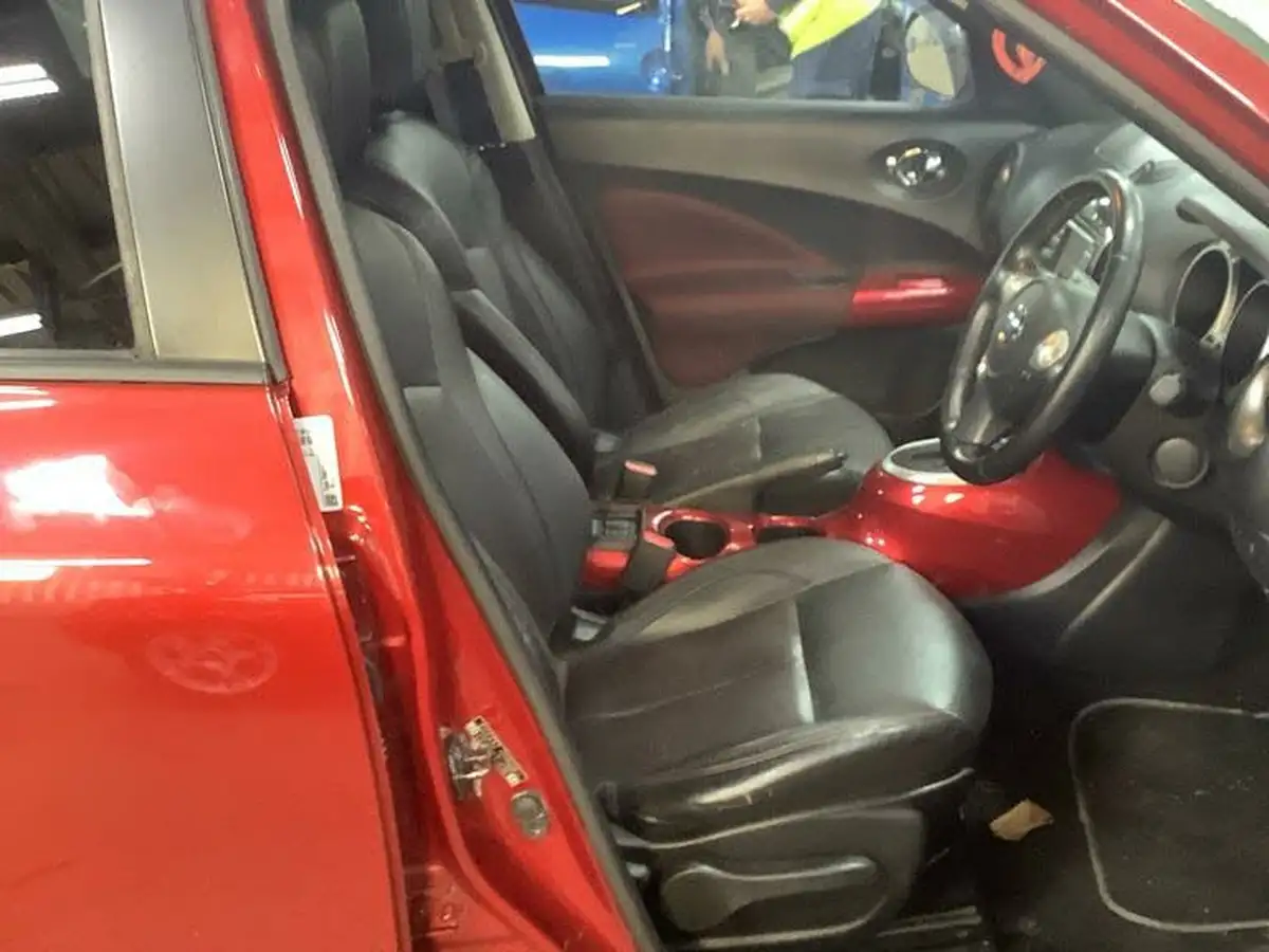 2011-nissan-juke-16-tekna-16v-1598cc-cvt-big-5