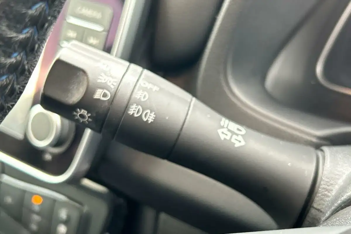 2021-nissan-leaf-e-n-connecta-big-51