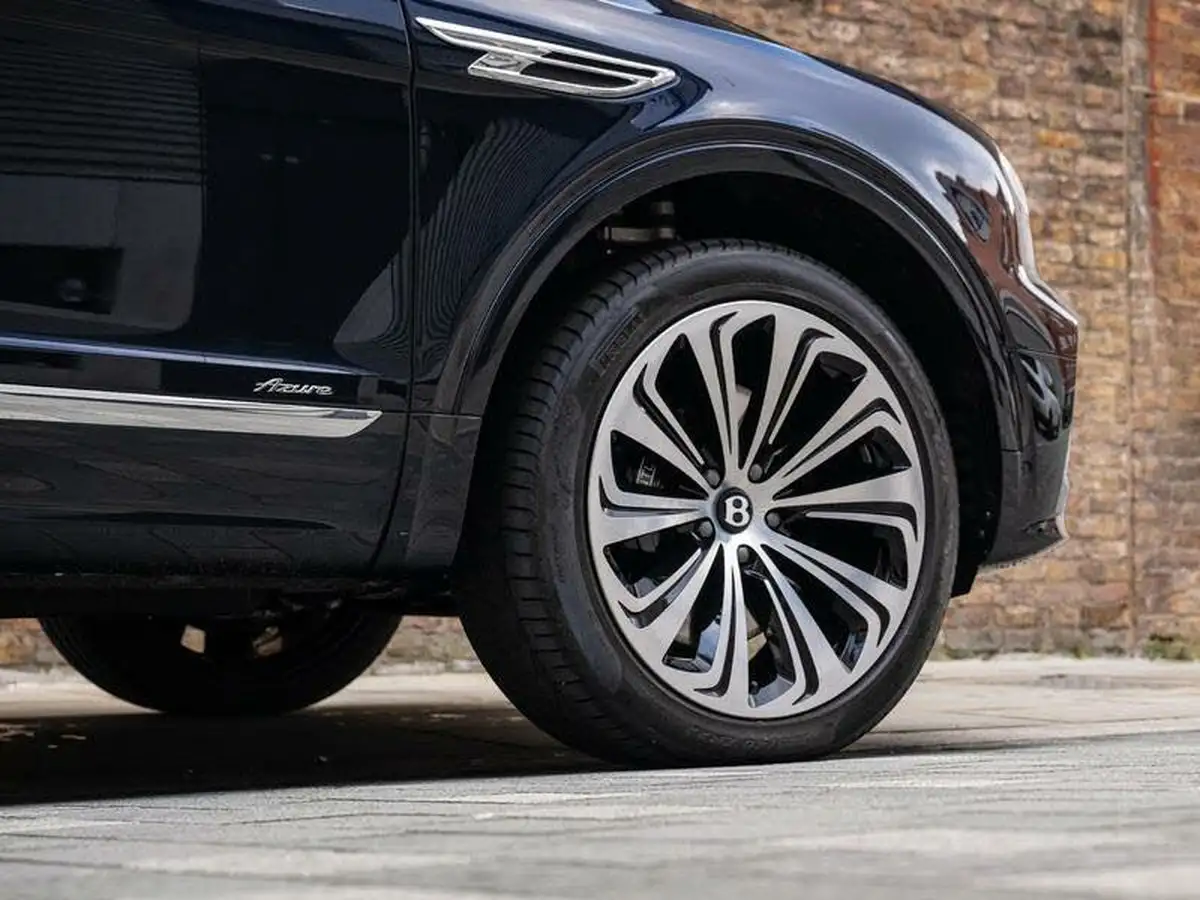 2024-bentley-bentayga-40-v8-extended-wheelbase-azure-big-48