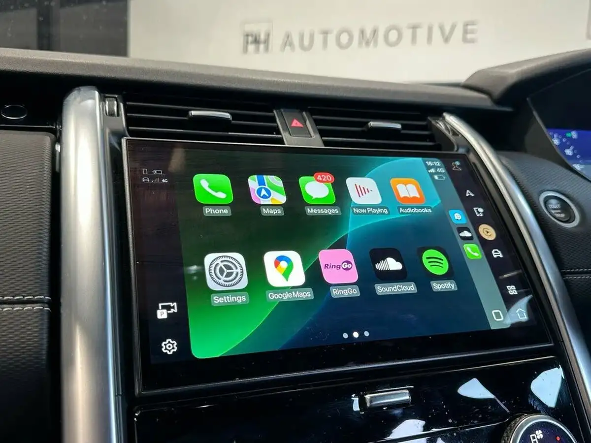 2021-land-rover-discovery-30-d300-r-dynamic-se-big-15