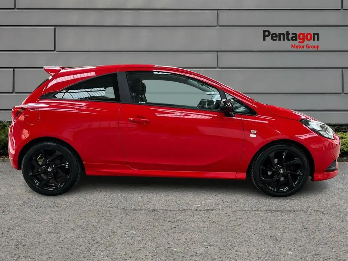 2017-vauxhall-corsa-14i-limited-edition-75ps-ecoflex-3d-big-10