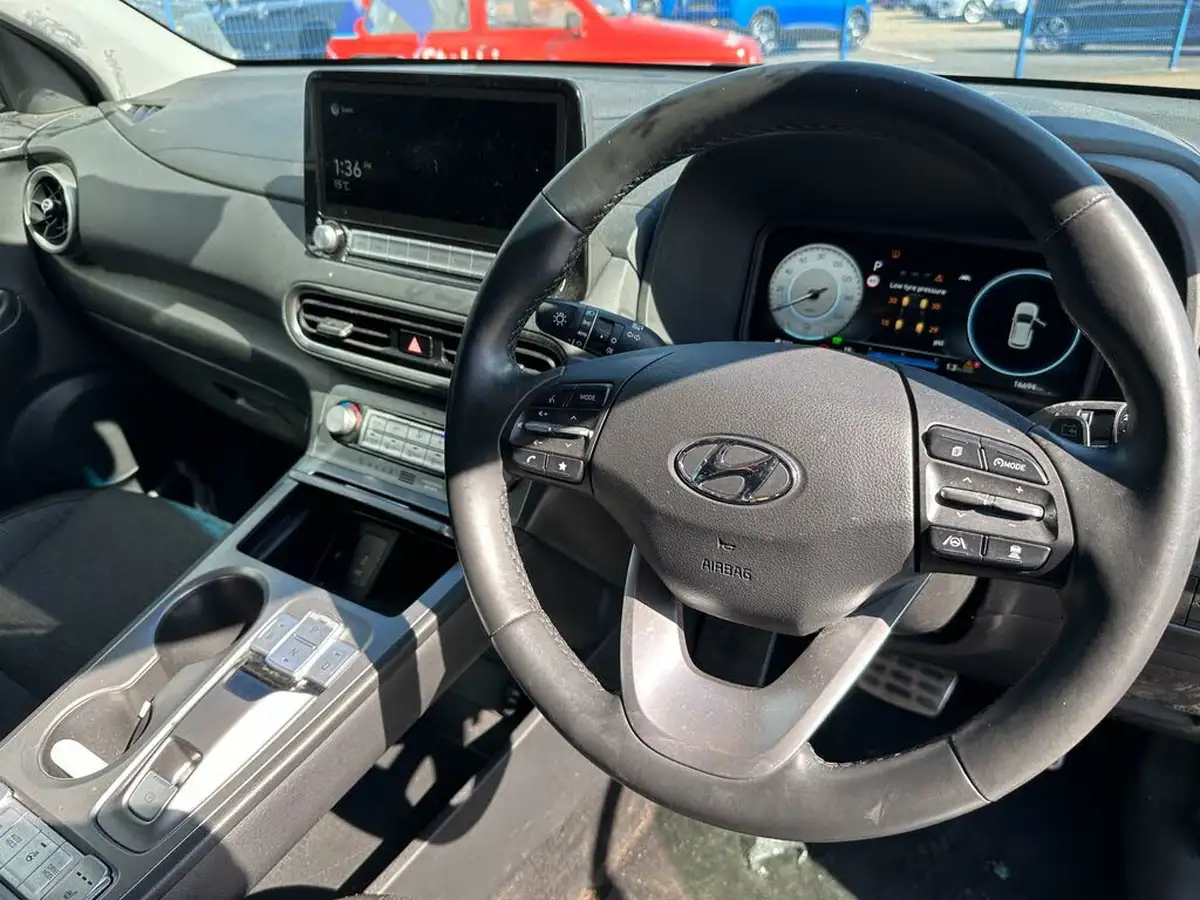 2021-hyundai-kona-e-premium-204ps-64kwh-7kw-obc-big-1