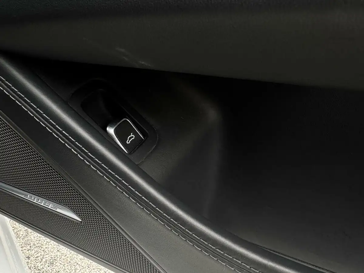 2016-audi-s8-40-tfsi-quattro-520ps-big-51