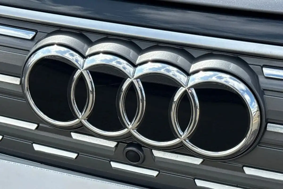 2024-audi-q4-e-tron-45e-s-line-sportback-auto-big-55
