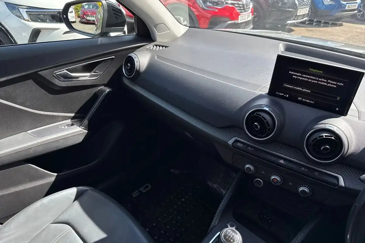 2018-audi-q2-14-tfsi-edition-1-big-19