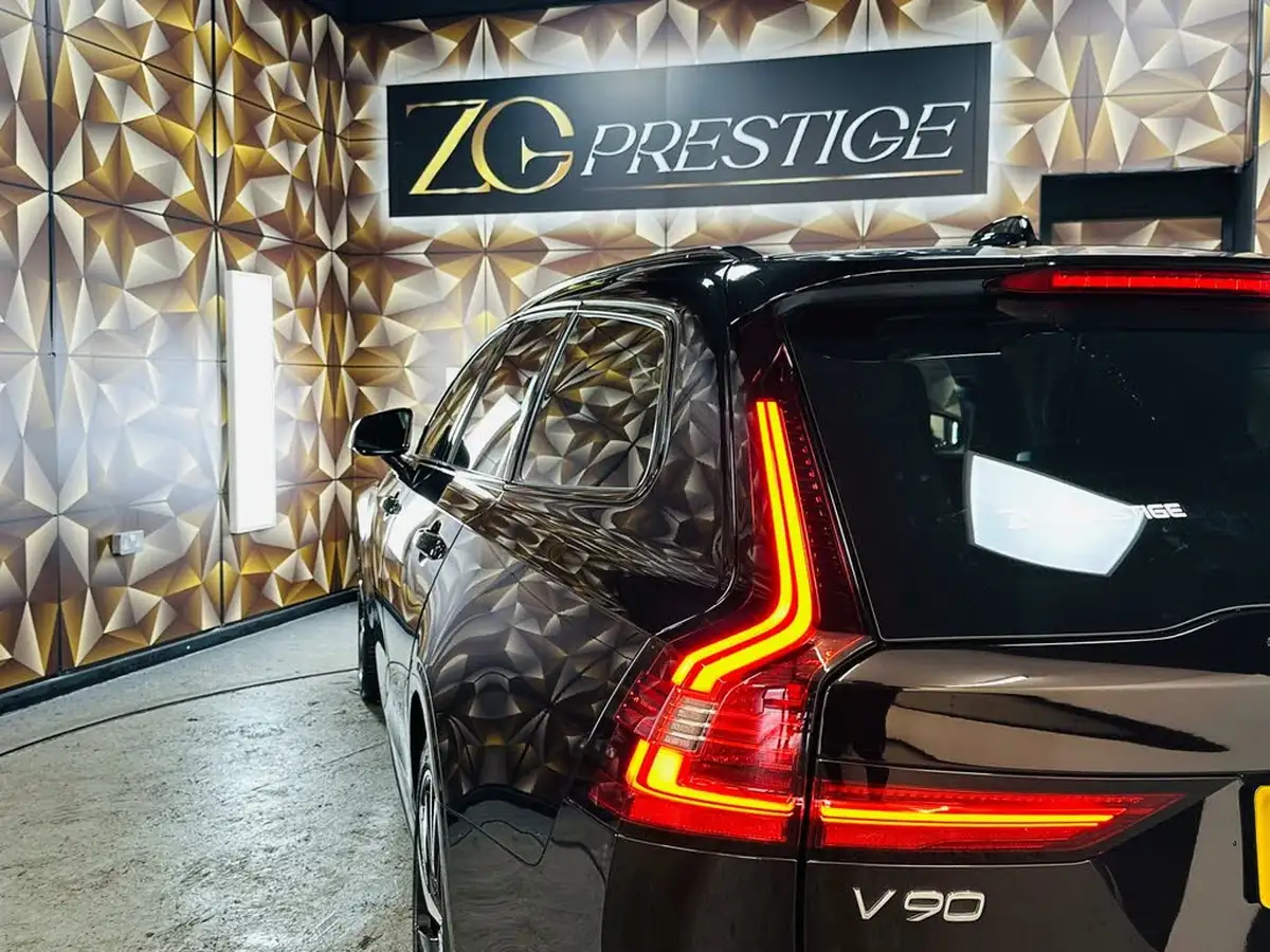 2021-volvo-v90-20-t6-r-design-340bhp-big-19