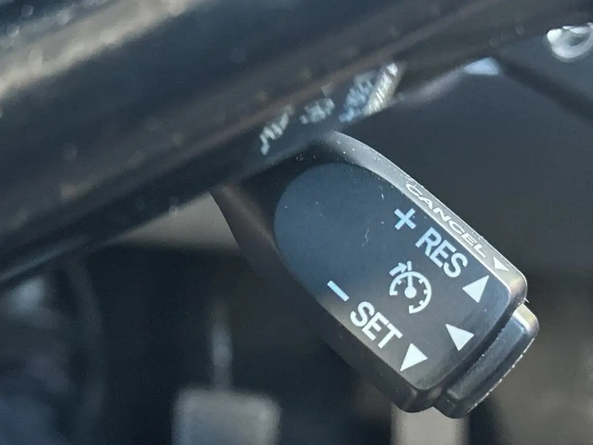 2021-toyota-aygo-10-vvt-i-x-play-tss-big-22