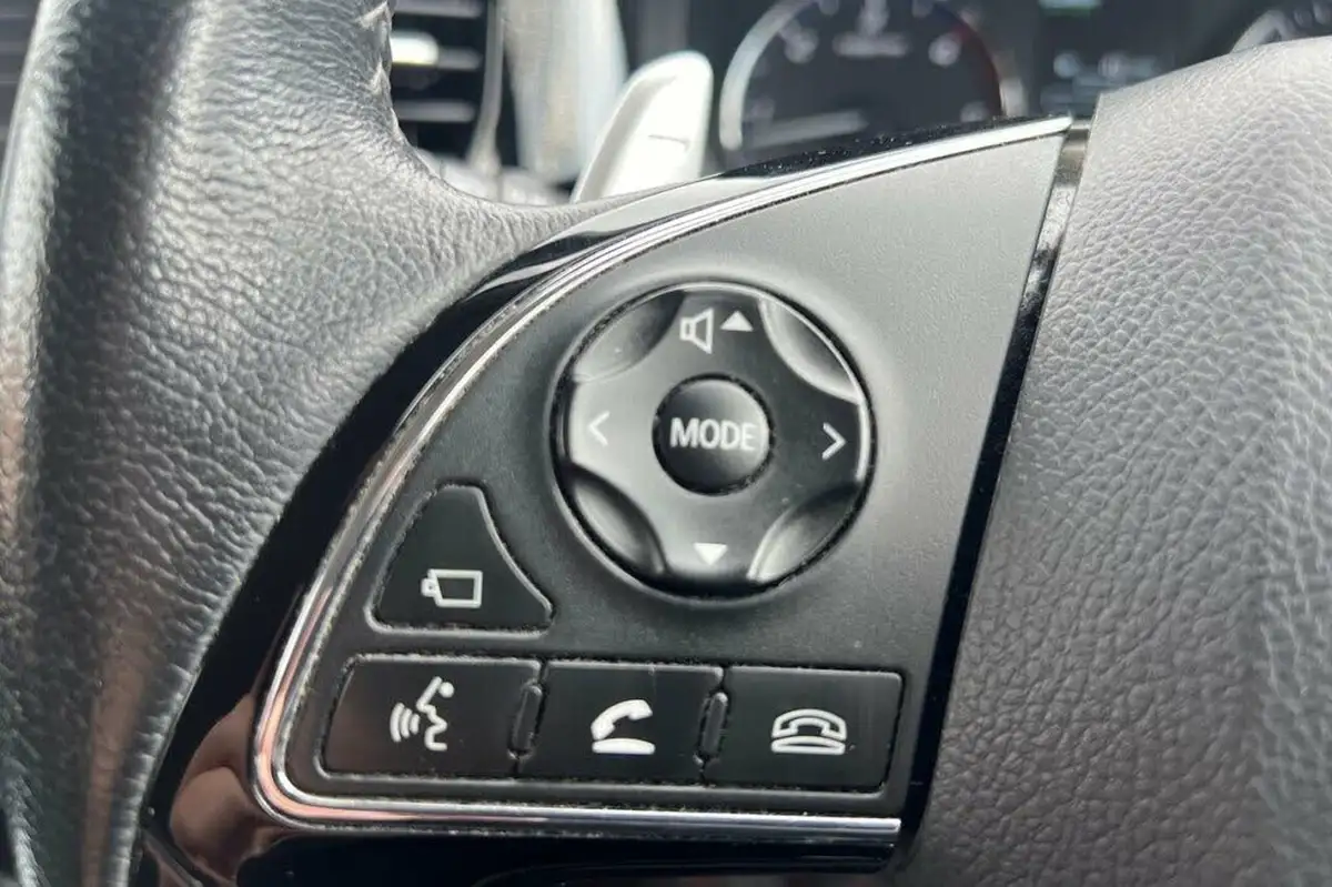 2018-mitsubishi-outlander-22di-d-4-leather-auto-big-30
