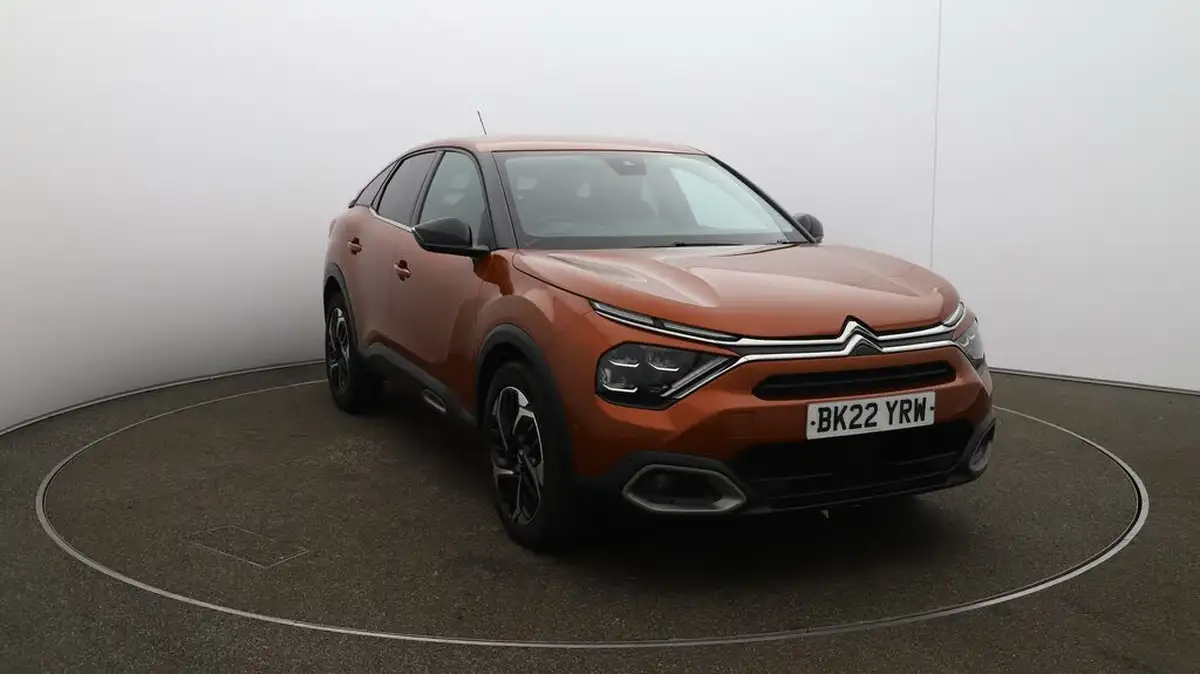 2022-citroen-c4-12-puretech-shine-plus-155ps-big-34