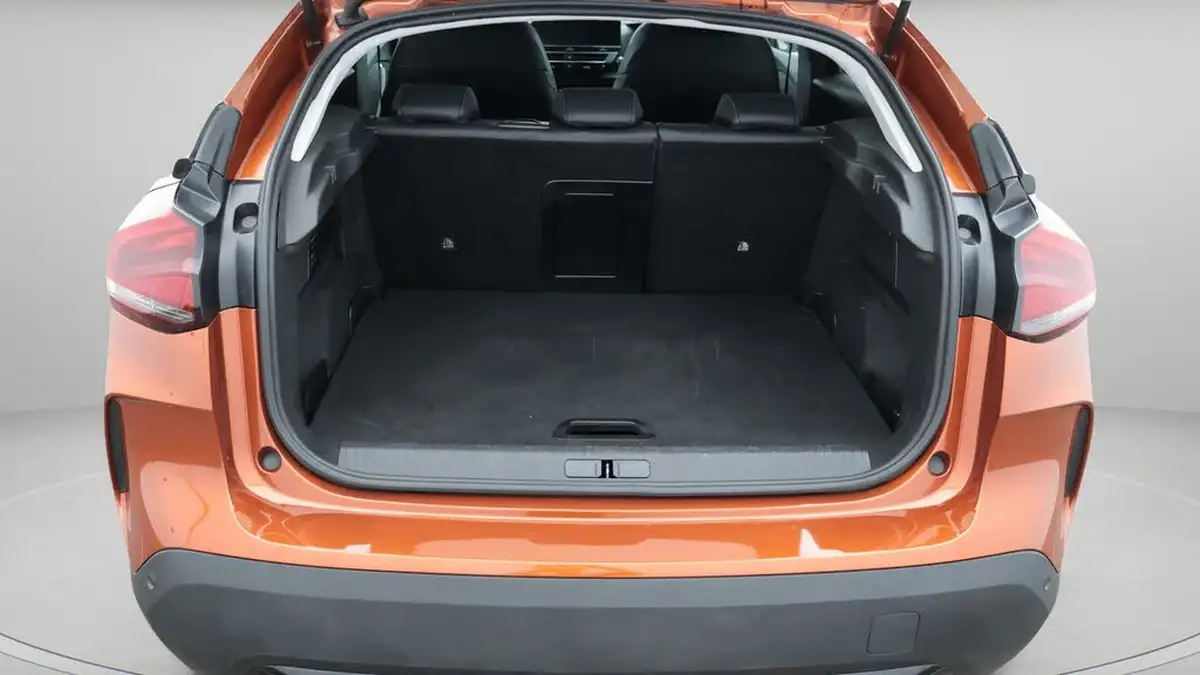 2022-citroen-c4-12-puretech-shine-plus-155ps-big-17
