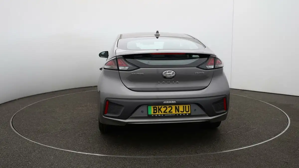 2022-hyundai-ioniq-e-premium-electric-big-53
