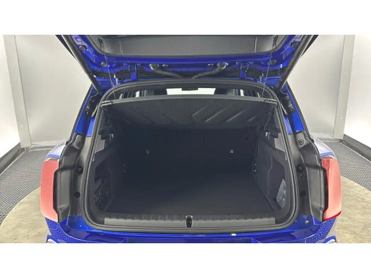 2024-mini-countryman-e-cooper-e-exclusive-big-12