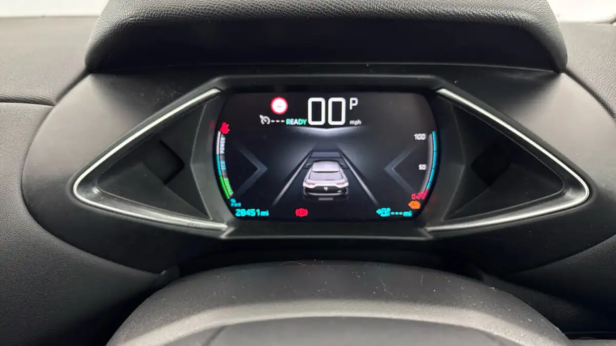 2022-ds-ds-3-crossback-e-tense-bastille-big-12