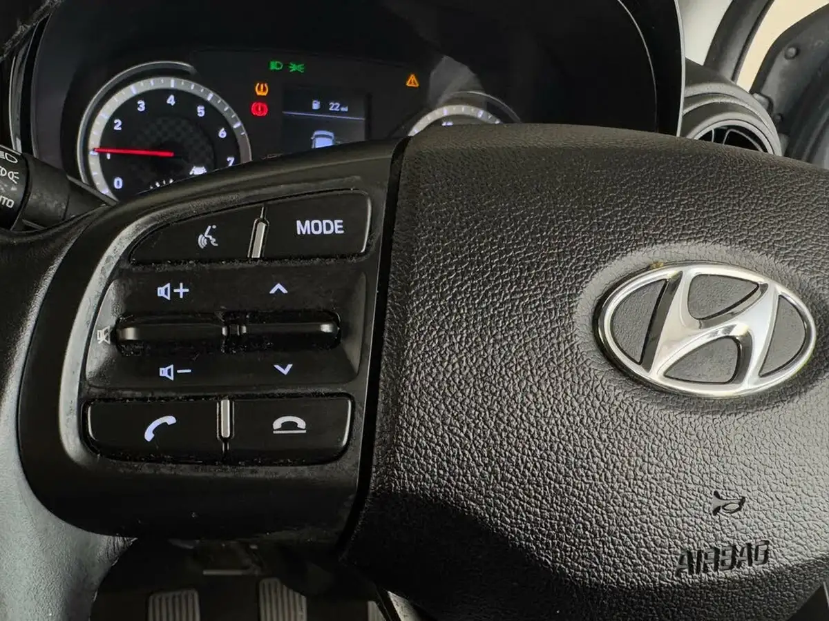 2020-hyundai-i10-10-se-connect-big-23