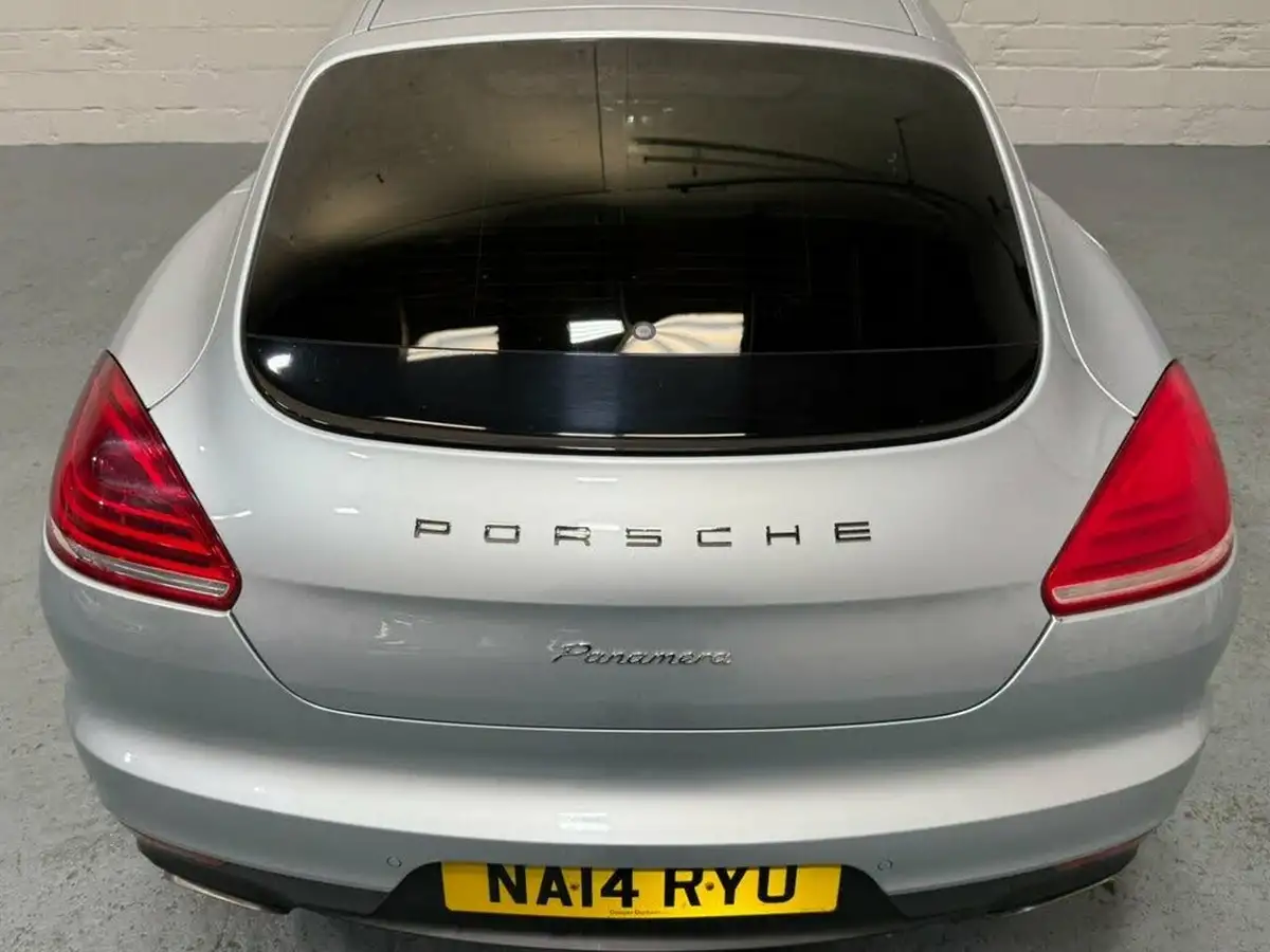 2014-porsche-panamera-30td-big-45