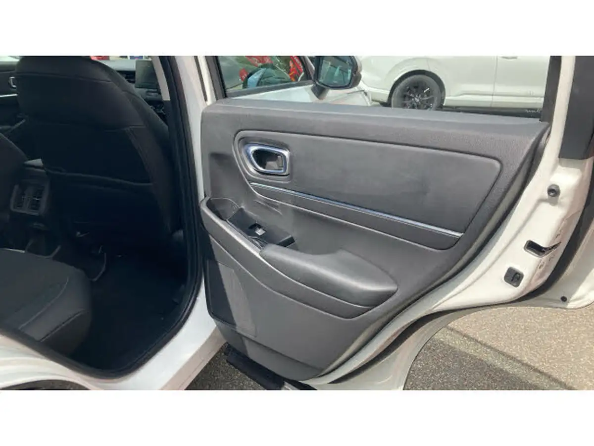 2024-honda-hr-v-15-i-mmd-advance-big-20
