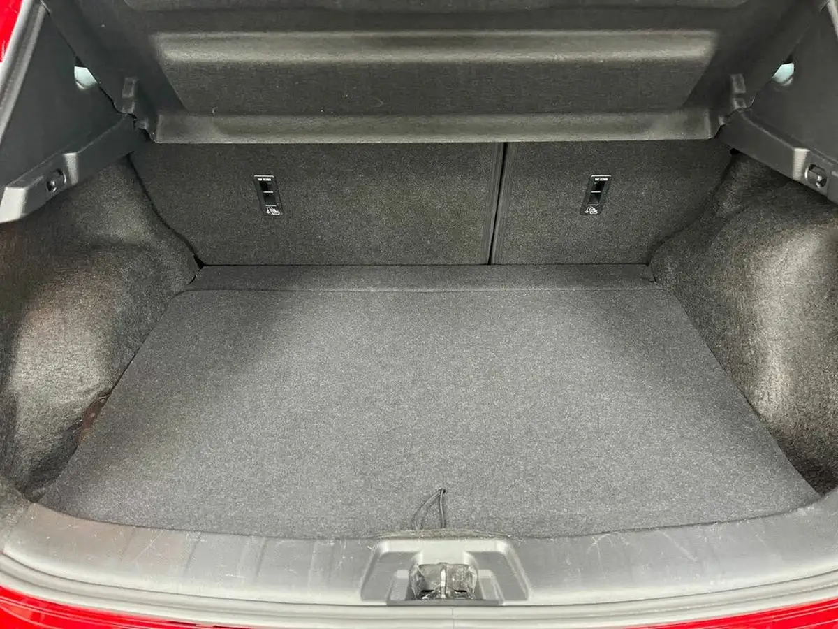 2019-nissan-qashqai-13-dig-t-acenta-premium-140ps-big-9