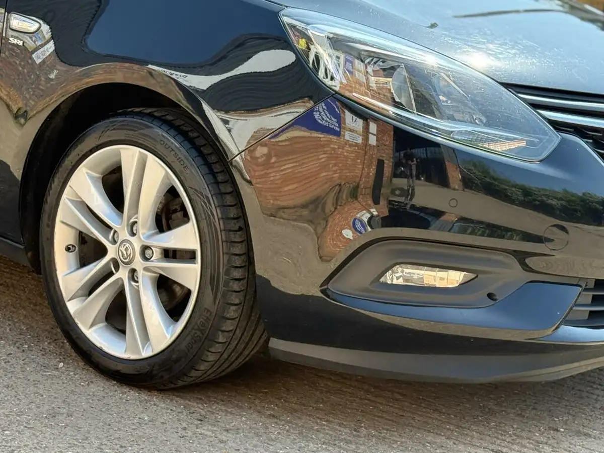 2017-vauxhall-zafira-tourer-14i-16v-turbo-sri-leather-pk-big-19