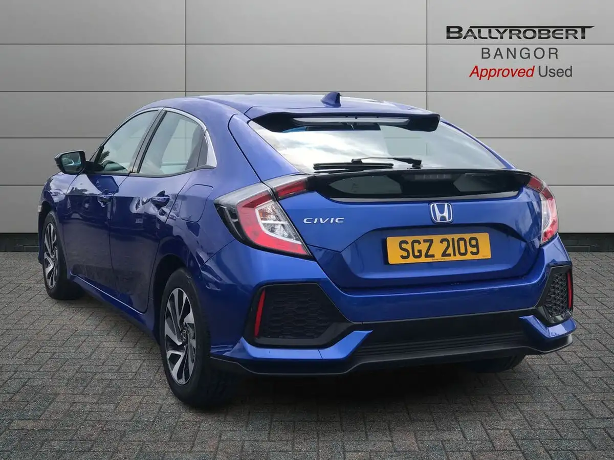 2020-honda-civic-10-vtec-turbo-se-hatchback-5d-big-1