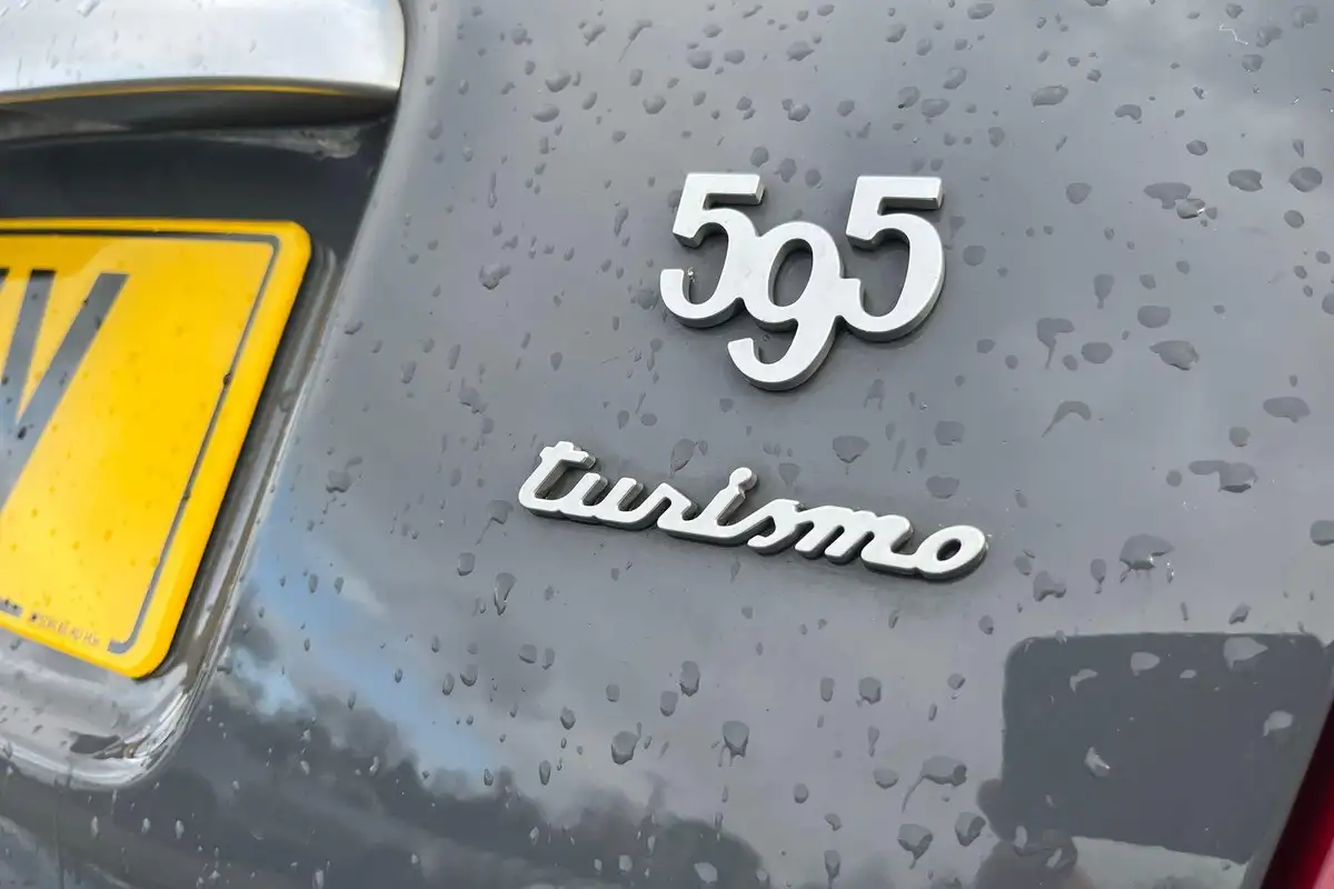 2021-abarth-595-14-tjet-turismo-big-21
