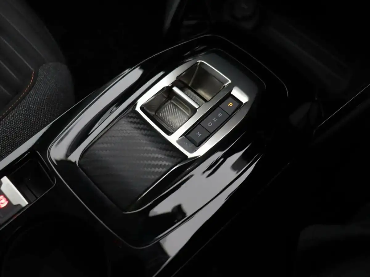 2023-peugeot-208-12-puretech-active-premium-100ps-eat8-big-21