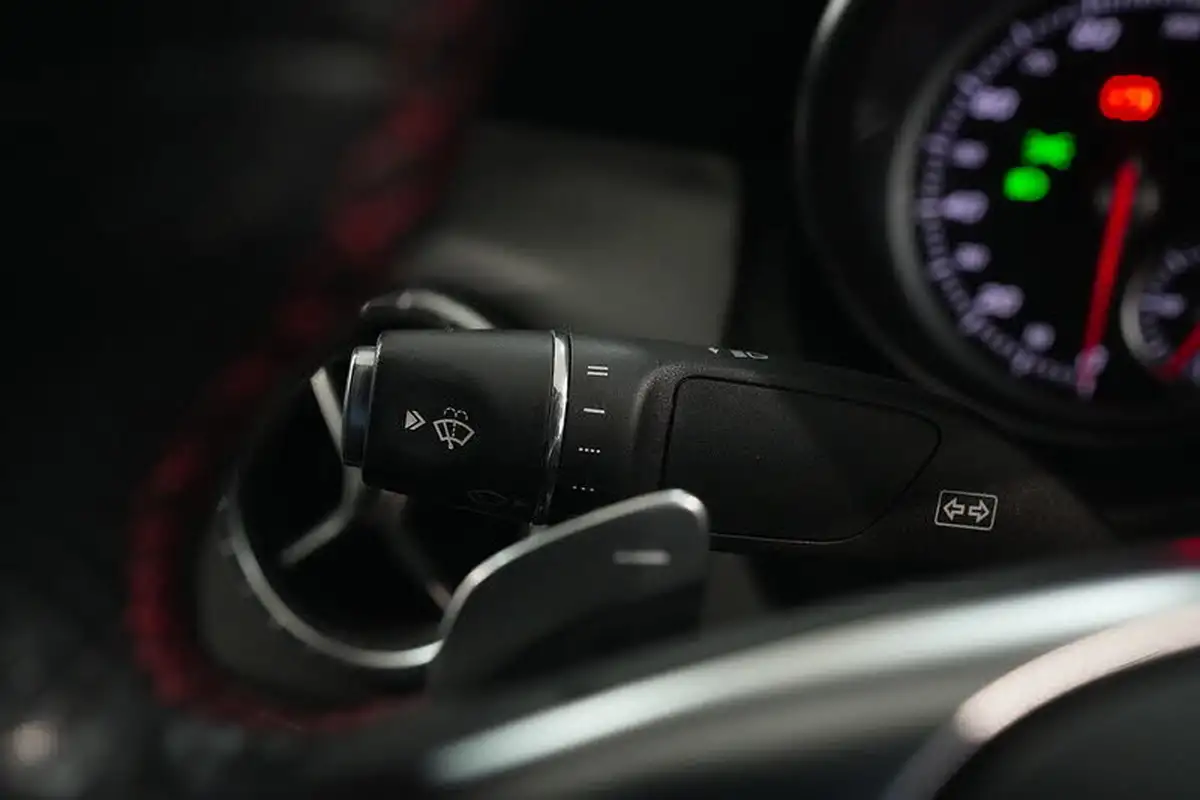 2019-mercedes-benz-cla-21d-cla-220d-amg-line-night-edition-170ps-ss-coupe-4d-4matic-big-33
