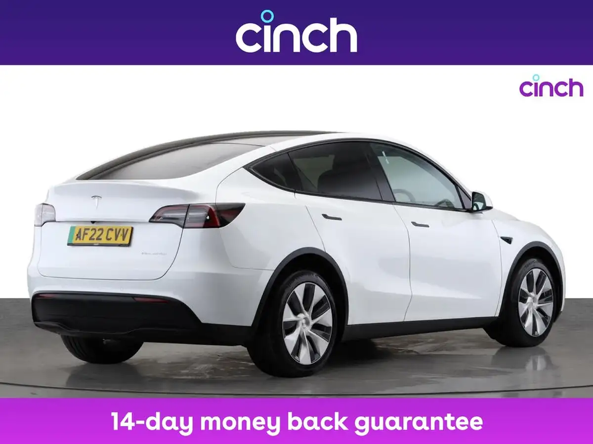 2022-tesla-model-y-e-long-range-big-6