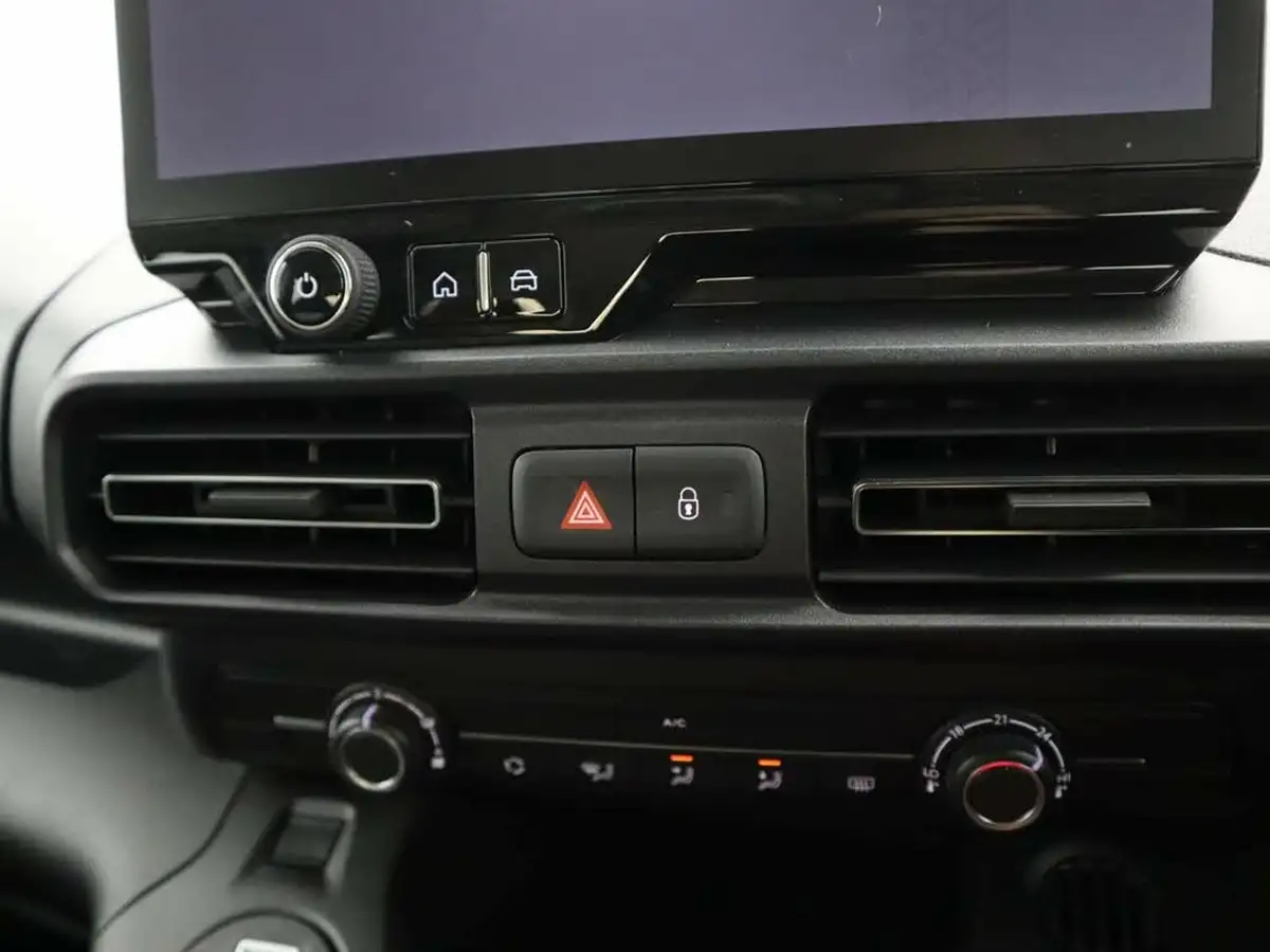 2025-citroen-berlingo-e-plus-xl-size-big-16