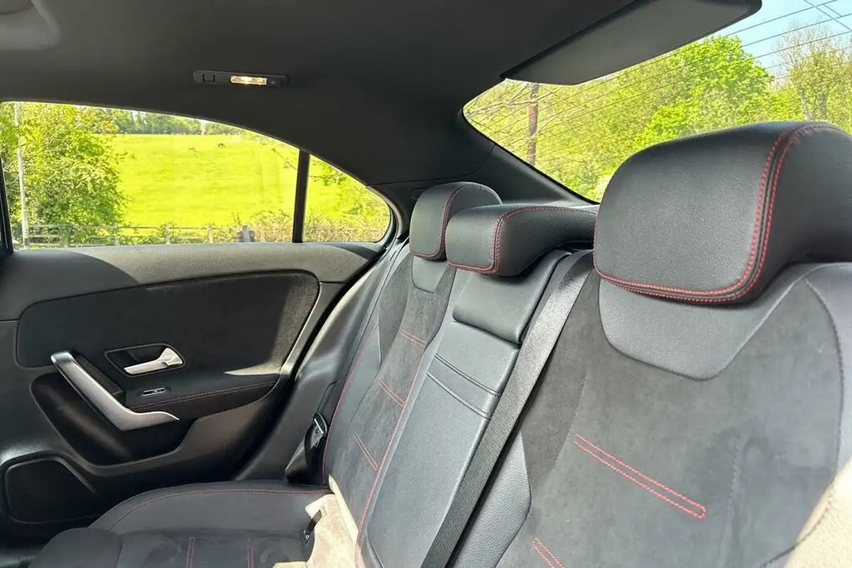 2022-mercedes-benz-a-class-13-a250e-amg-line-premium-plus-night-edition-saloon-4d-big-24