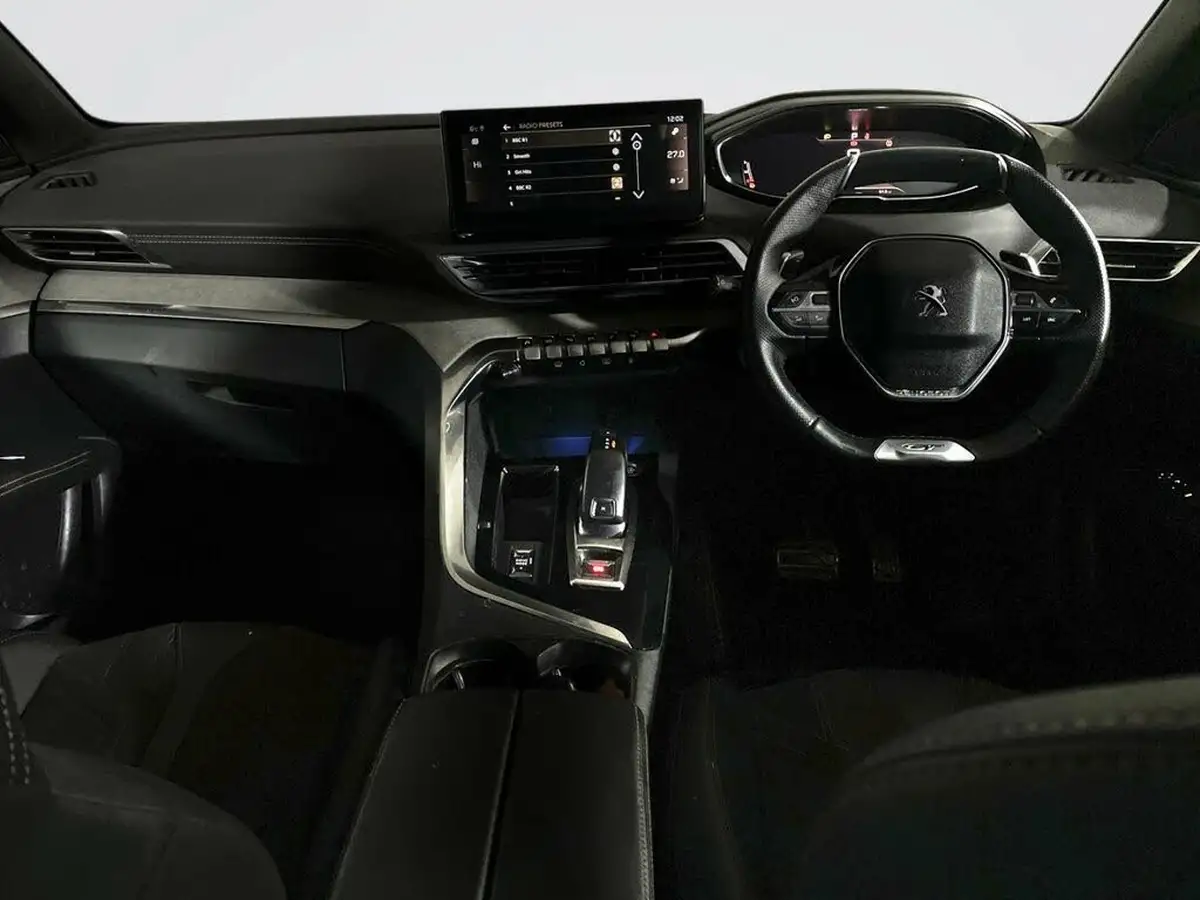 2021-peugeot-5008-suv-12-puretech-gt-eat8-big-2