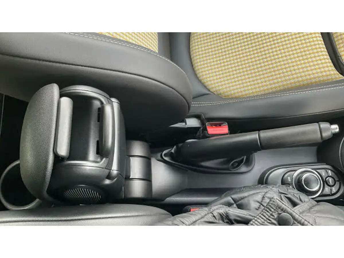 2022-mini-cooper-15-cooper-classic-hatchback-5d-big-65