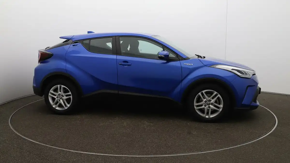 2020-toyota-c-hr-18-vvt-i-icon-big-42