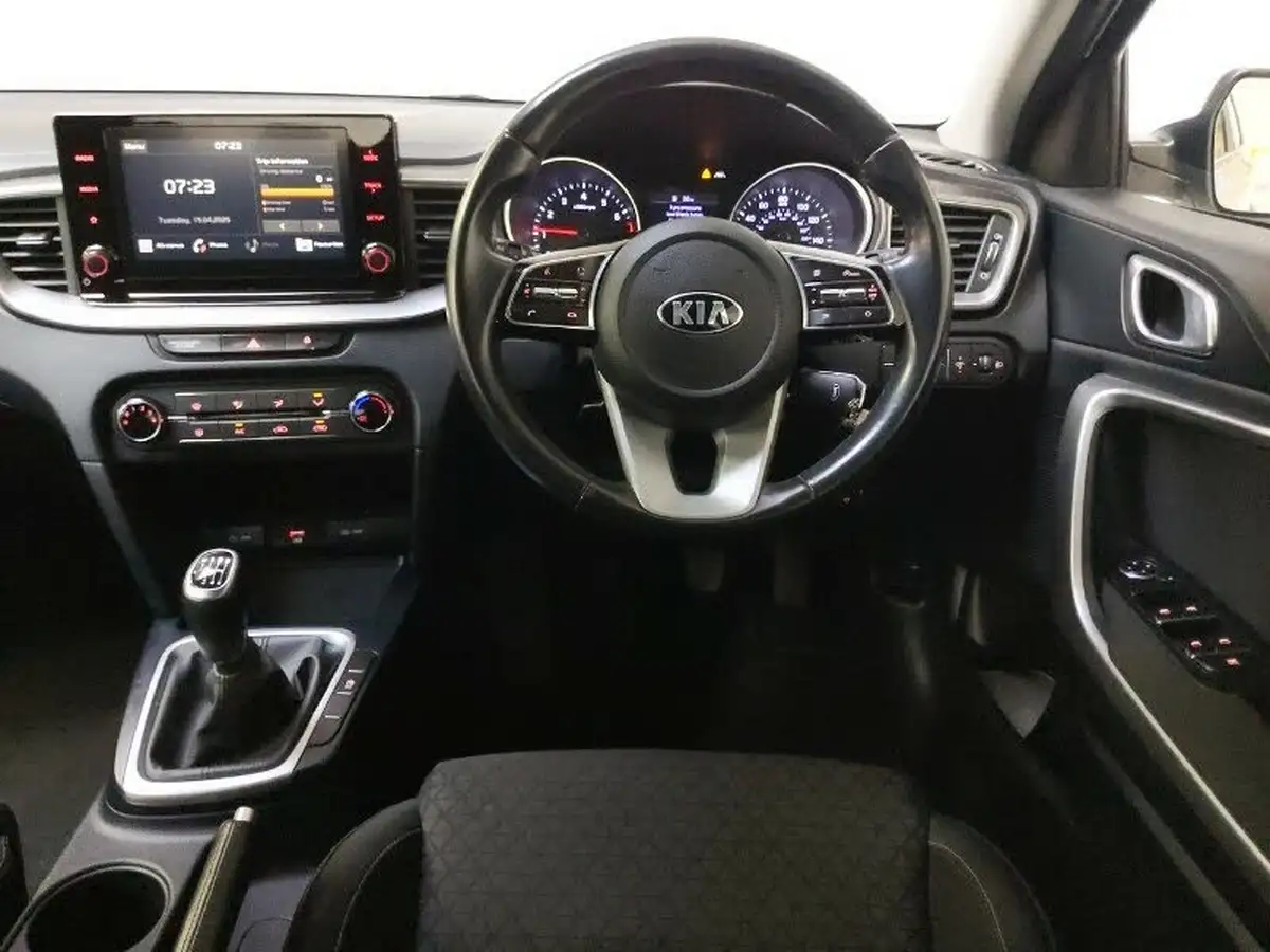 2020-kia-xceed-10-t-gdi-2-big-6