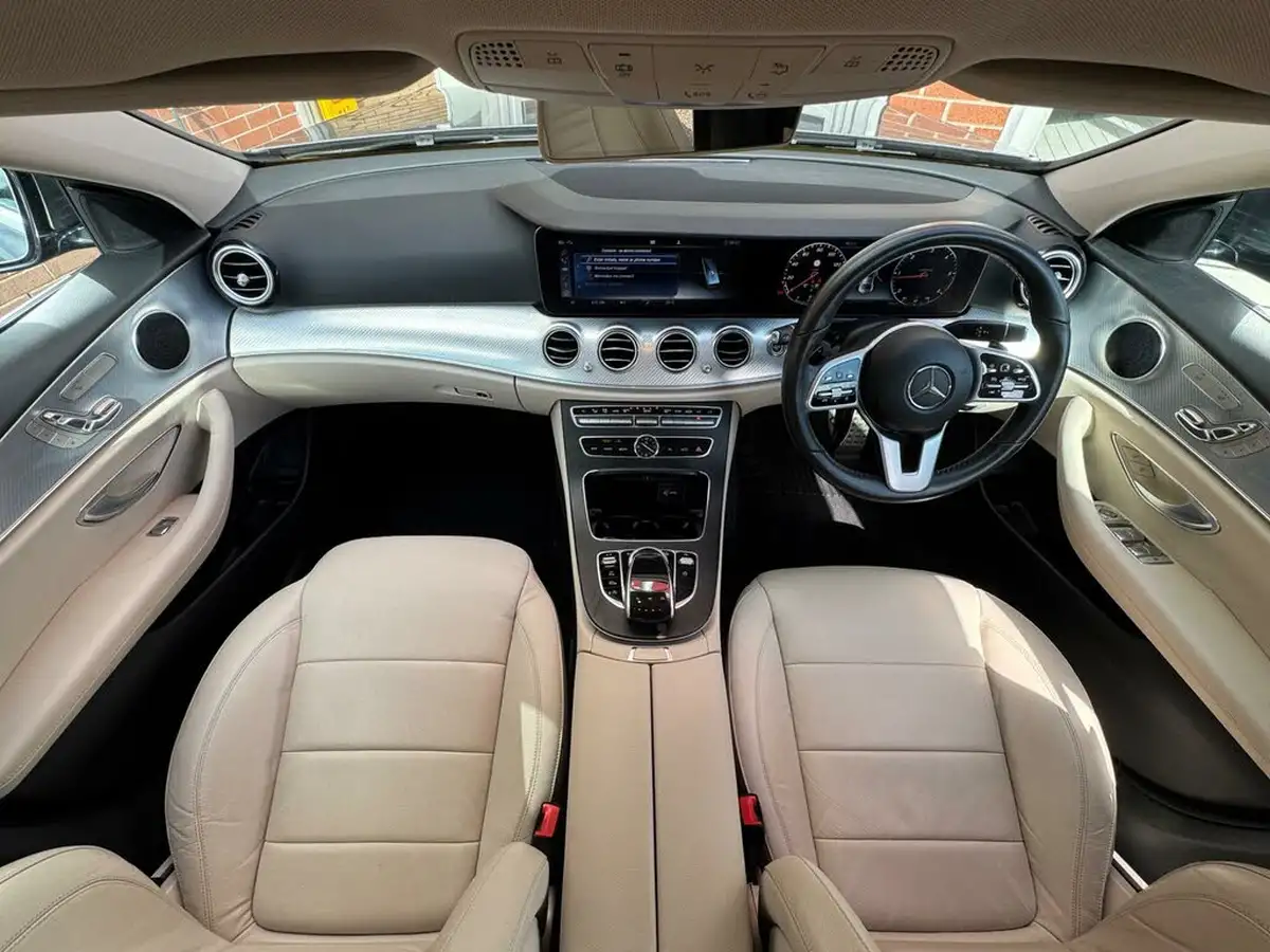 2019-mercedes-benz-e-class-20d-e220d-se-ss-saloon-4d-big-12